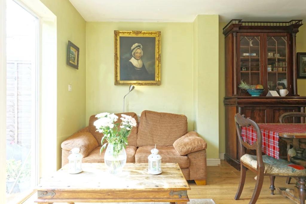 Lynbrook Grove Guesthouse ลอนดอน ภายนอก รูปภาพ